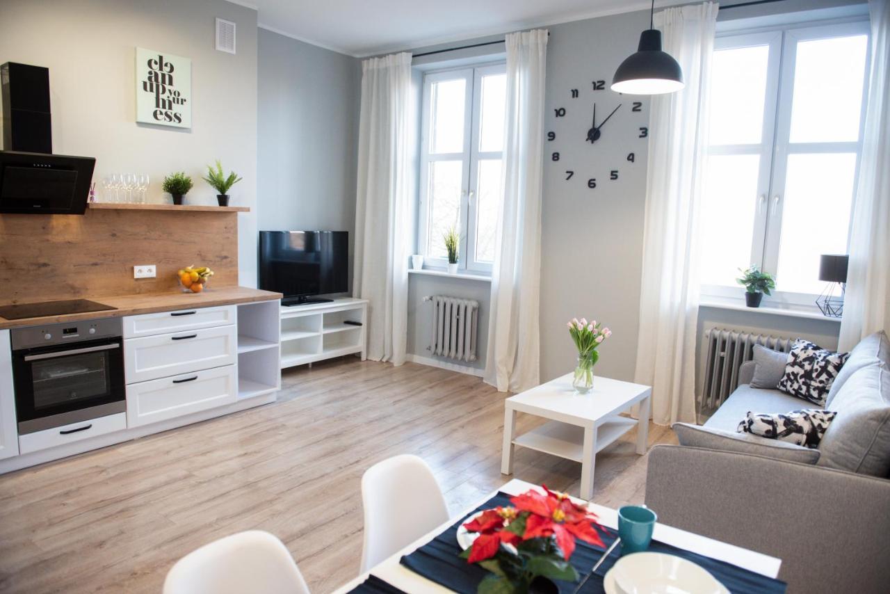Apartament Przy Fontannach Apartment Gliwice Exterior photo